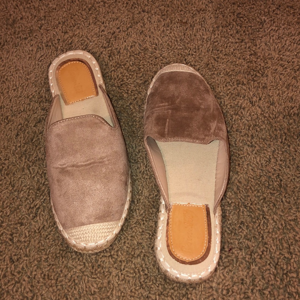 Bomilel slip on shoes